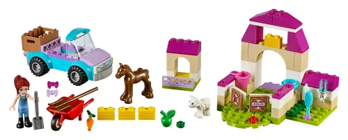 LEGO box 10746 Mia's Farm Suitcase