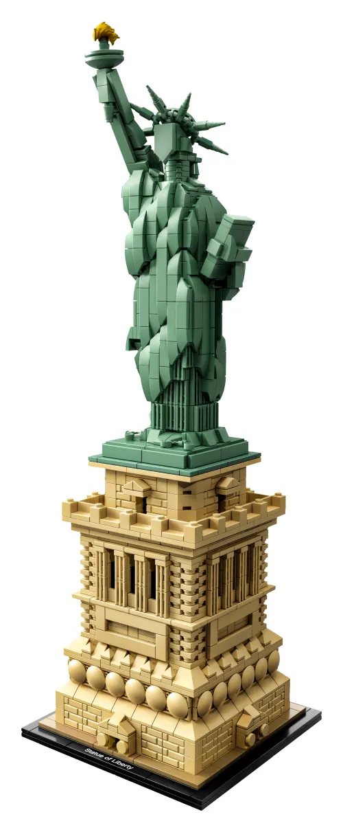 LEGO box 21042 Statue of Liberty
