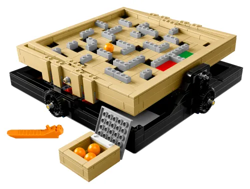 LEGO box 21305 Maze