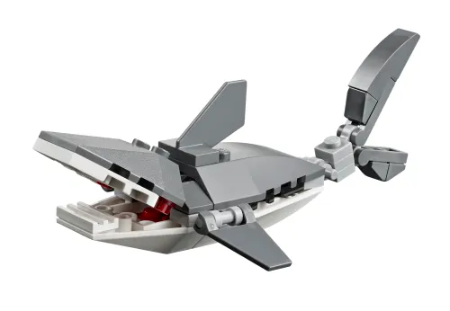 LEGO box 40136 Monthly Mini Build November – Shark