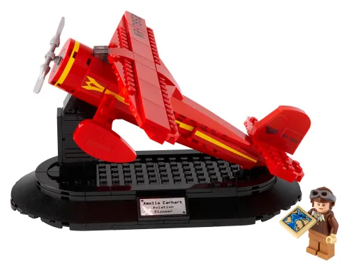 LEGO box 40450 Amelia Earhart Tribute