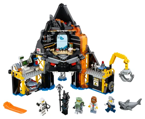 LEGO box 70631 Garmadon's Volcano Lair