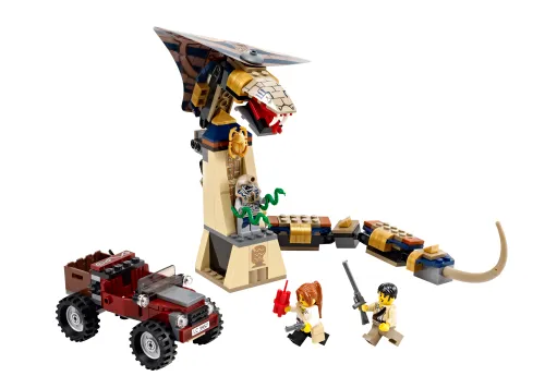 LEGO box 7325 Cursed Cobra Statue
