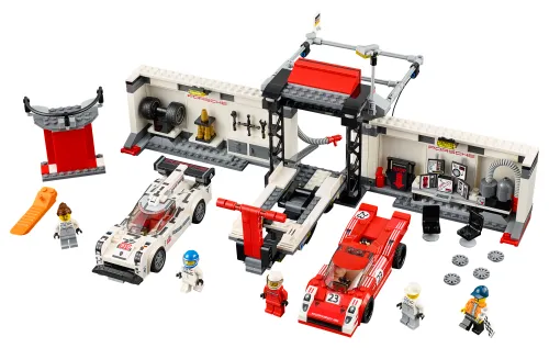 LEGO box 75876 Porsche 919 Hybrid and 917K Pit Lane
