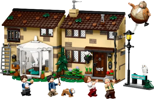 LEGO box 76451 Privet Drive: Aunt Marge's Visit