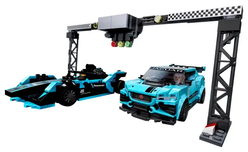 LEGO box 76898 Formula E Panasonic Jaguar Racing GEN2 car & Jaguar I-PACE eTROPHY