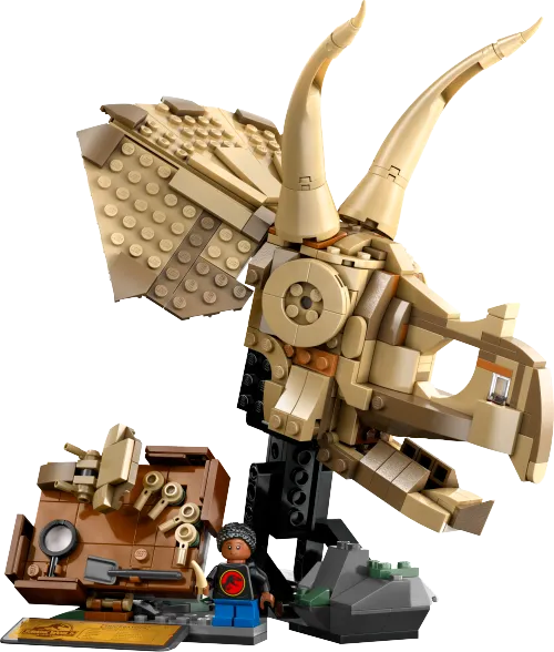 LEGO box 76969 Dinosaur Fossils: Triceratops Skull
